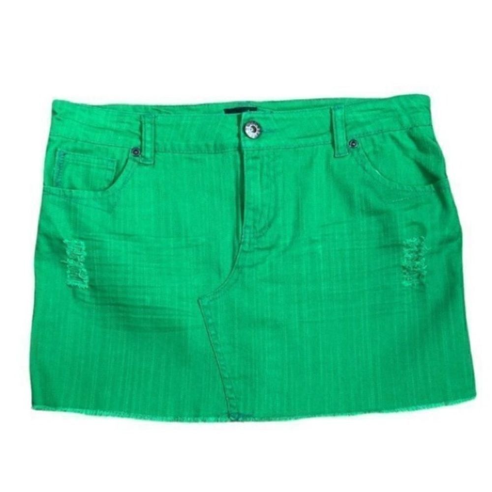 RUE 21 Green Skirt, Size 9‎